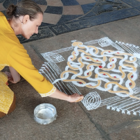 Kolam Yoga